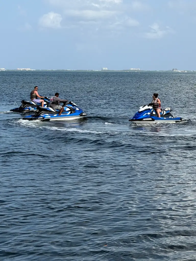 Beginner Jet Ski Lessons Cayman for First-Timers